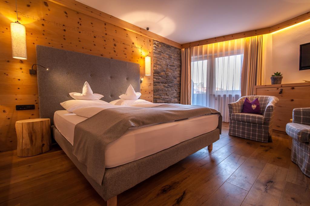 Hotel Zum Mohren テージモ エクステリア 写真